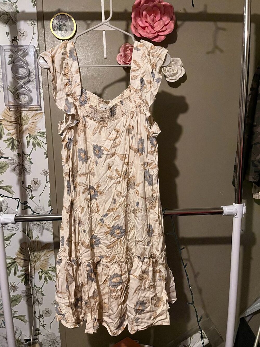 Womans Wonderly Dress